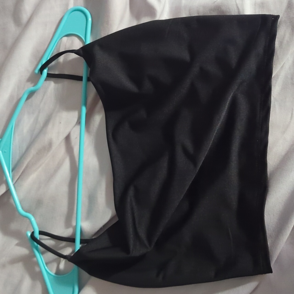 Black Loose Cropped Cami Size M